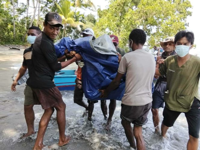 
					1 Mayat Ditemukan, 17 Korban Laka Laut di Waindu Kepulauan Yapen Masih Dalam Pencarian