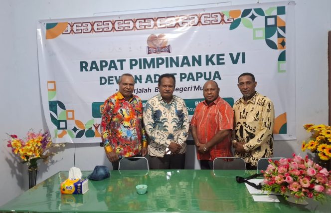 
					Dewan Adat Papua: Papua Darurat Kemanusiaan! PSN, Sawit dan Militerisasi Dinilai Ancam Masyarakat Adat Papua