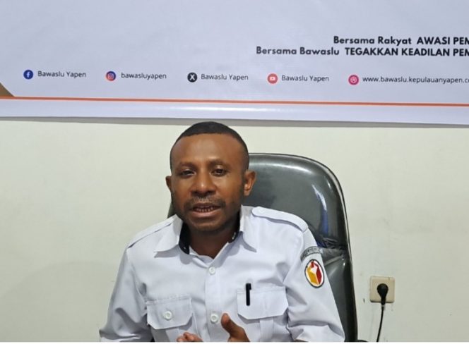 
					Bawaslu Yapen Buka Posko Aduan Pencatutan Identitas dalam SIPOL