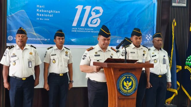 
					Kalapas Kelas IIB Serui Bacakan Sambutan Menteri Komdigi pada Peringatan Harkitnas ke-118